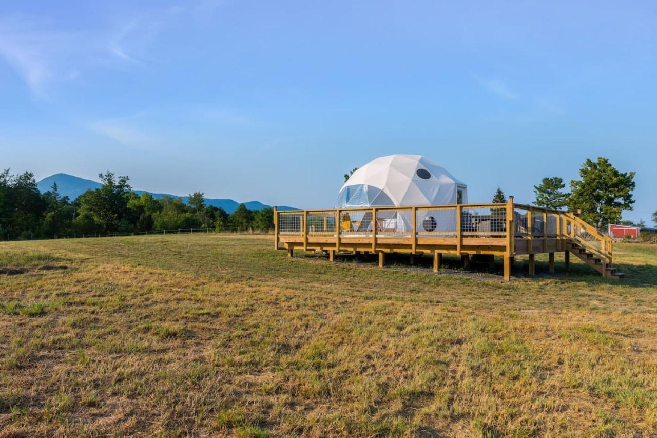 Tranquil Dome At Faraway Camp Guest House Luray Ngoại thất bức ảnh