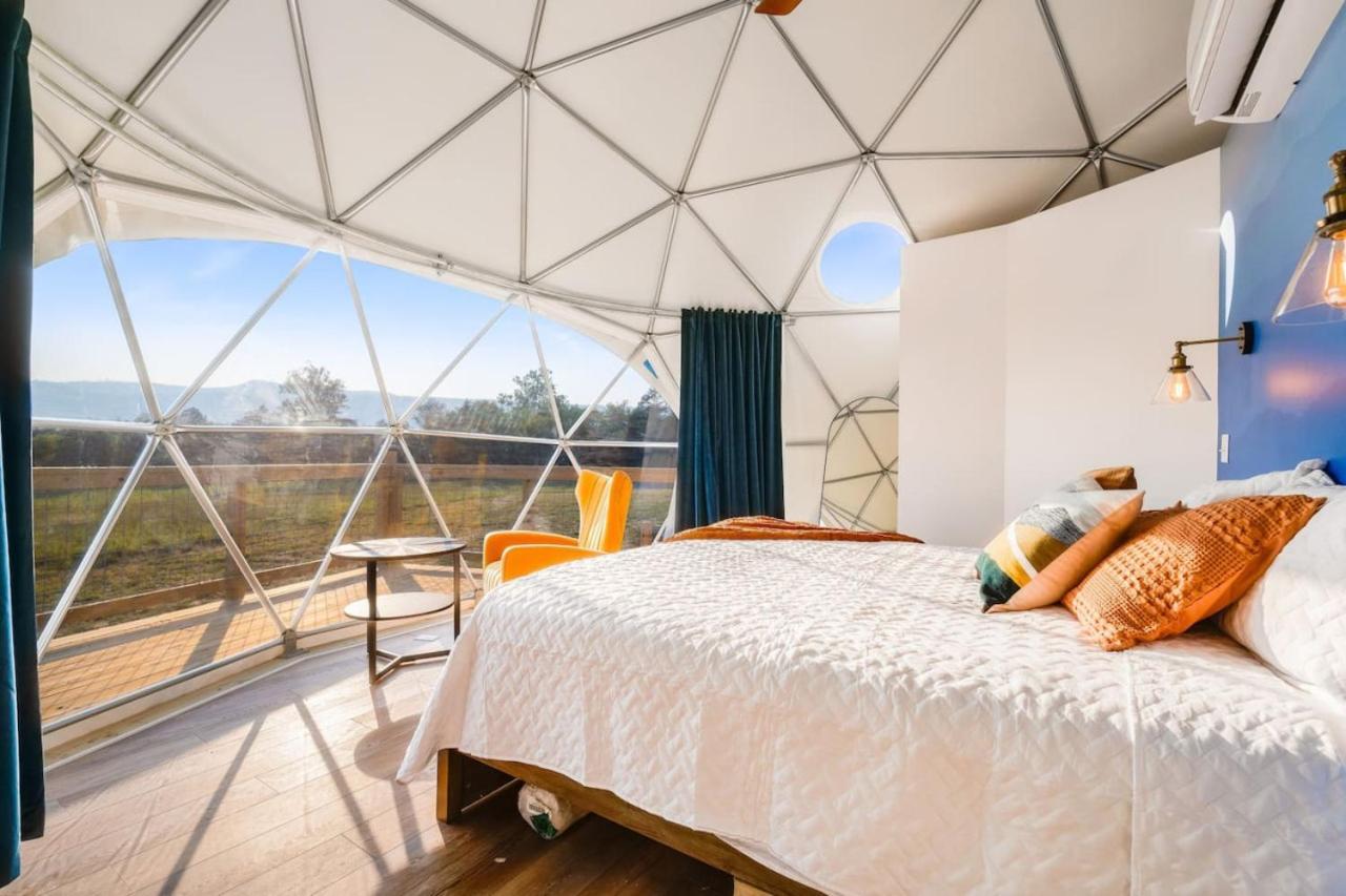 Tranquil Dome At Faraway Camp Guest House Luray Ngoại thất bức ảnh